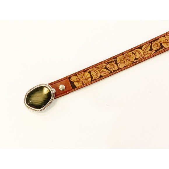 31" Vintage Western Brown Leather Hand Tooled Belt / Floral Motif - Picture 4 of 7